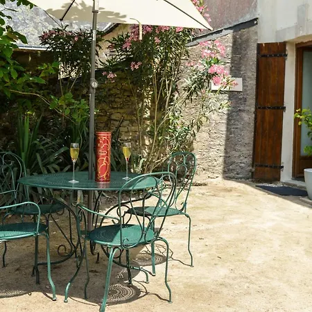 Manoir De L'aisnerie Διαμέρισμα *