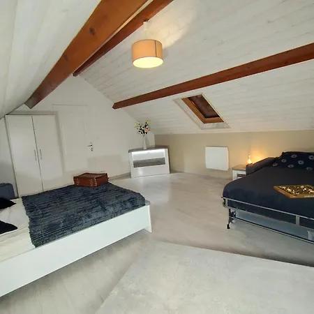 Manoir De L'aisnerie 公寓 圣埃尔布兰