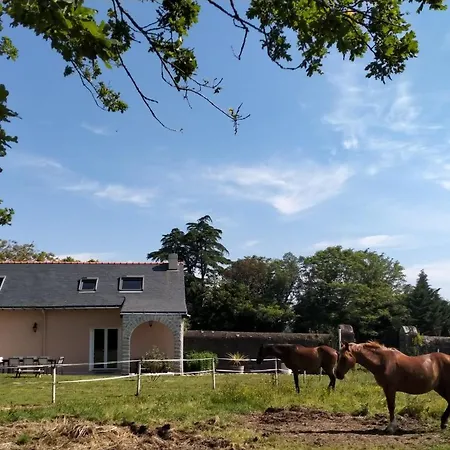 Manoir De L'aisnerie 公寓 *