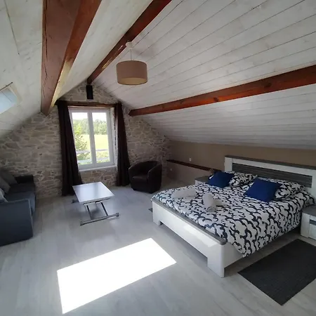 Manoir De L'aisnerie Διαμέρισμα *